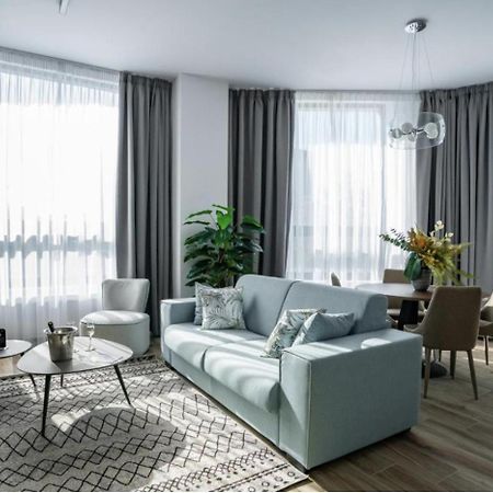 Novos Luxury Suites Bucharest Exterior photo
