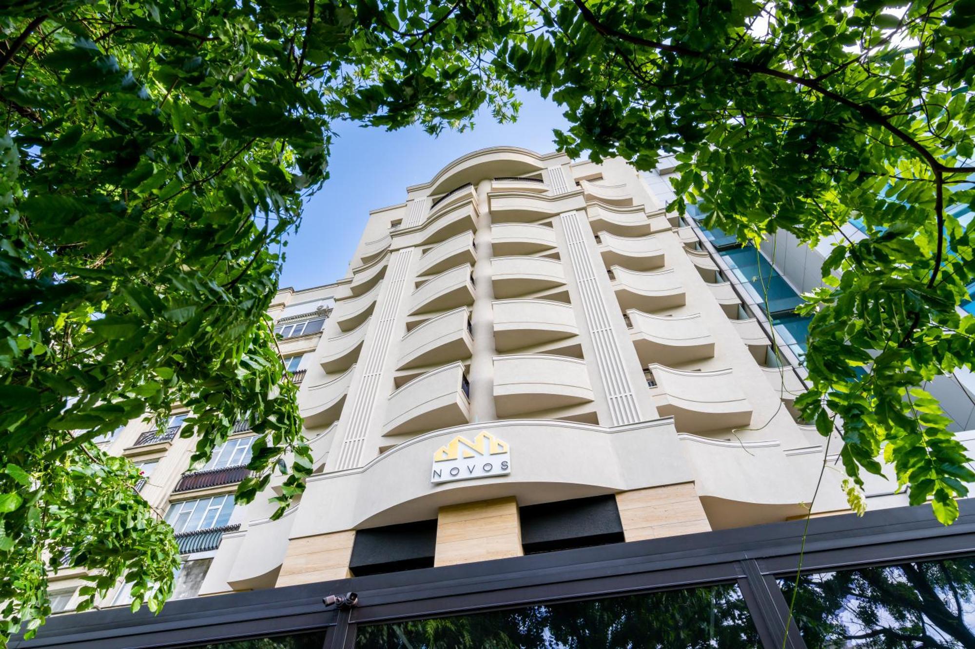 Novos Luxury Suites Bucharest Exterior photo